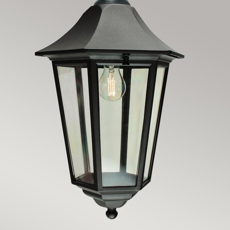 Aelia Modern & Contemporary, Black