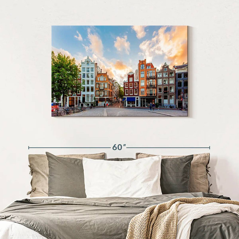 Amazing Amsterdam, H 30 po x l 45 po