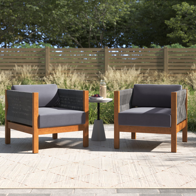 Outdoor Lounge Chair