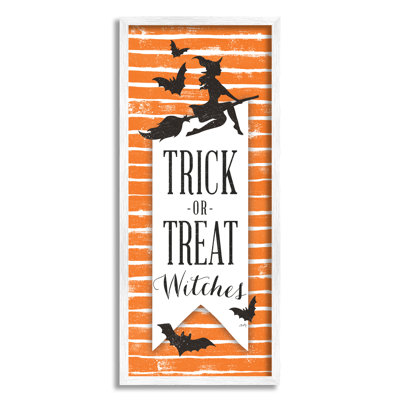 Silhouette de sorcière, "Trick or orgie", motif de rayures orange encadré noir, art texturé par Misty Michelle