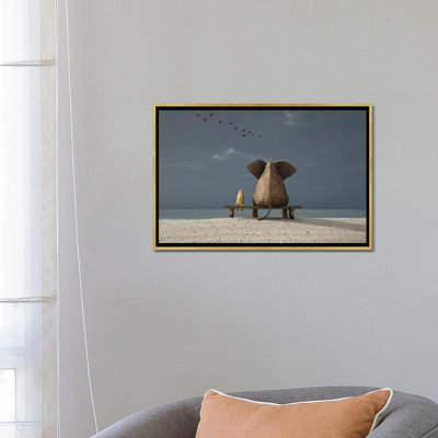 Reproduction d’art, "Elephant and Dog sit on a Beach" par Mike Kiev