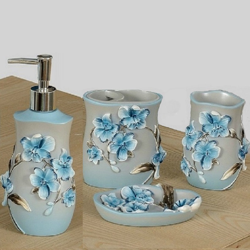 Ribaldi Ceramic / Porcelain Bathroom Accessory Set, Blue