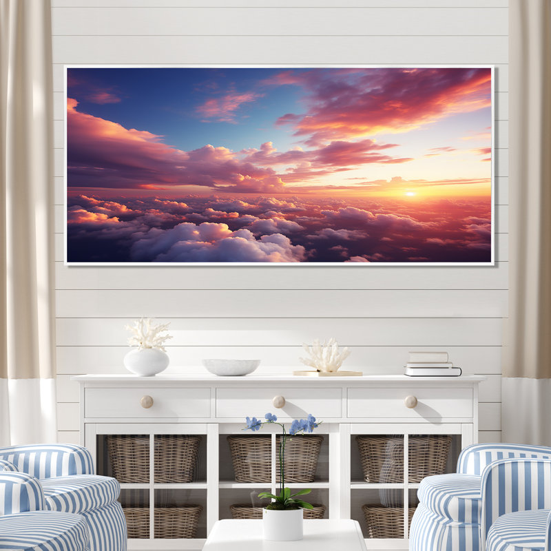 Jaune et rose coucher de soleil dans le ciel III - art mural ciel, Cadre flottant blanc, H 28 po x l 60 po x P 1,5 po