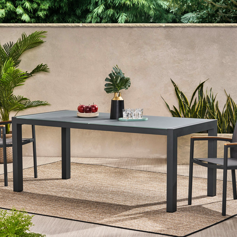 Table de salle à manger extérieure en verre trempé gris, structure en aluminium, largeur de 70 pouces, table d'appoint avec cadre antirouille et verre, repas décontractés à surface lisse de 36,2 po de profondeur
