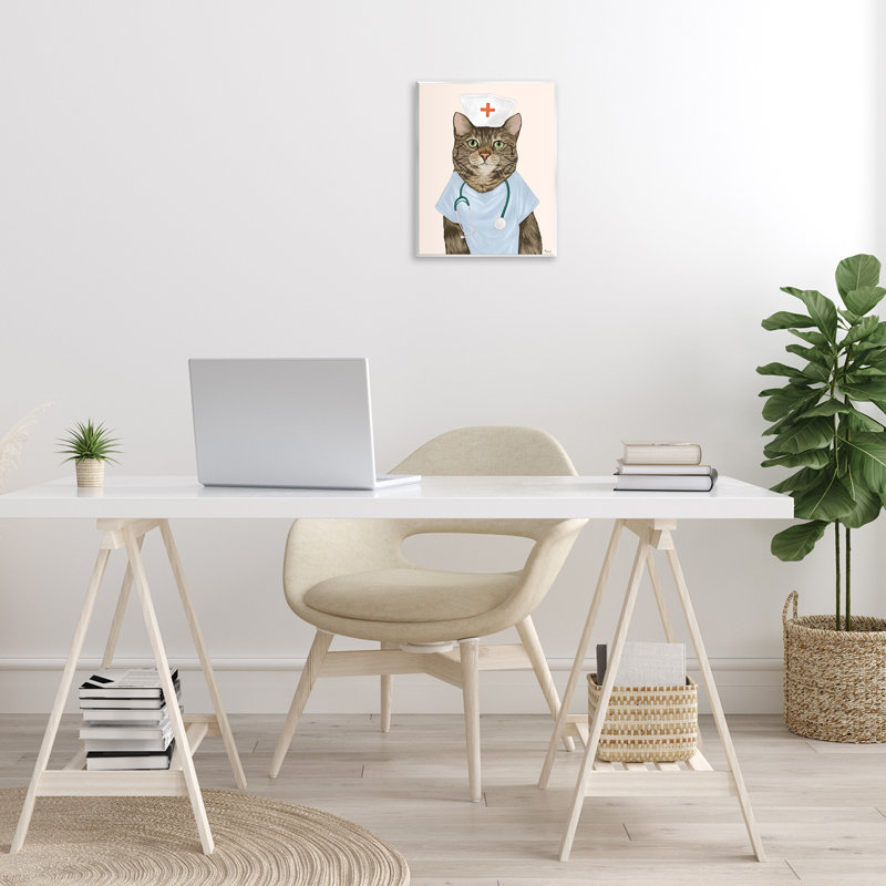 «Nurse Doctor Cat» par Tara Royle