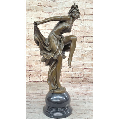 Figurines et sculptures Ayanne