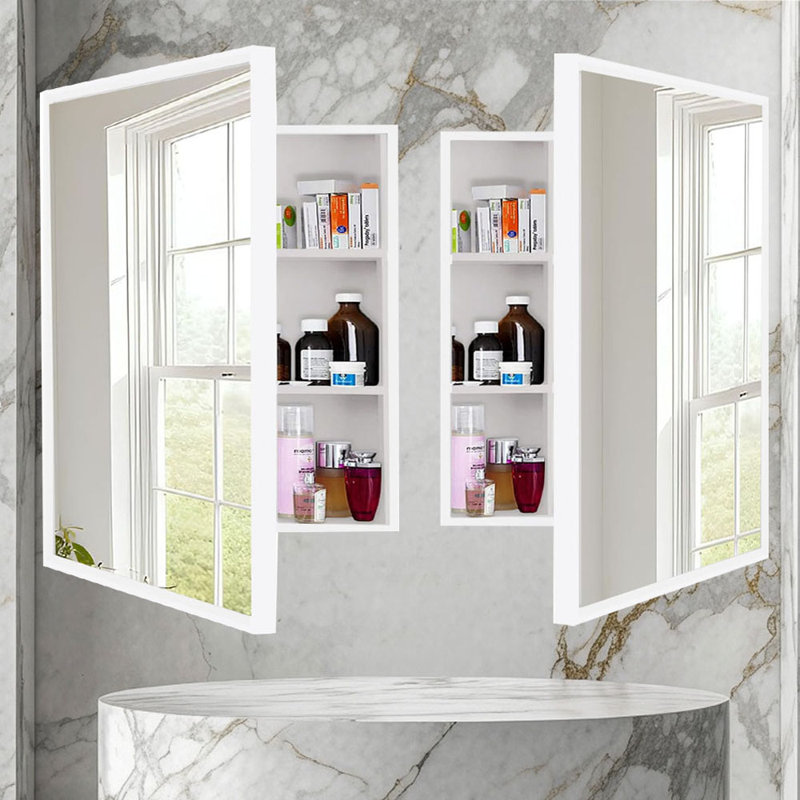 Étagère à pharmacie en bois massif avec miroir à 3 niveaux, encastré / à fixation en surface 22 po x 28 po, Blanc