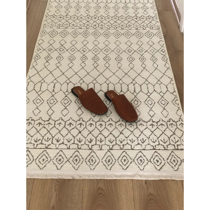 Tapis Viara avec envers antidérapant, Rectangle 6 pi 6 po x 9 pi 6 po