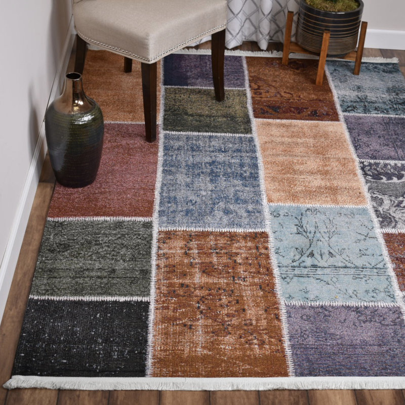 Vivant Patchwork Indoor Rug, Rectangle 4' x 6'