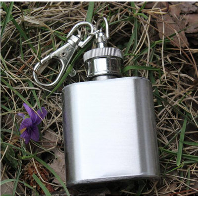 Portable 1oz Mini Stainless Steel Hip Flask Alcohol Flagon with Keychain