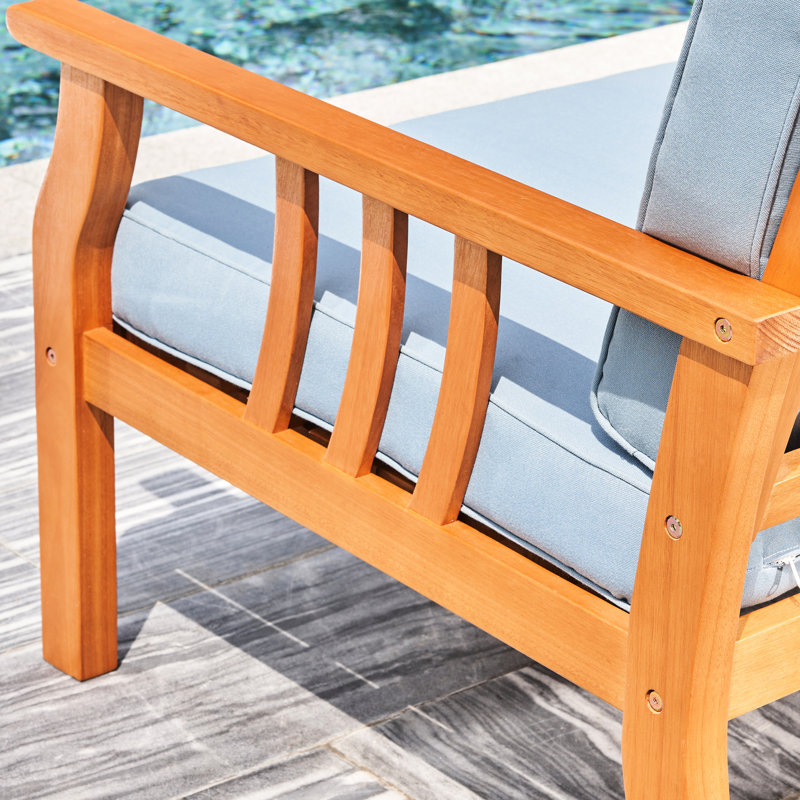 Chaise en bois d'eucalyptus miel Honey