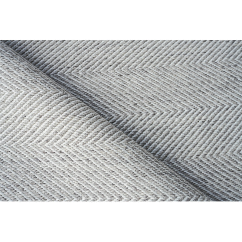 Bintan Chevron Area Rug, Rectangle 2' x 3'