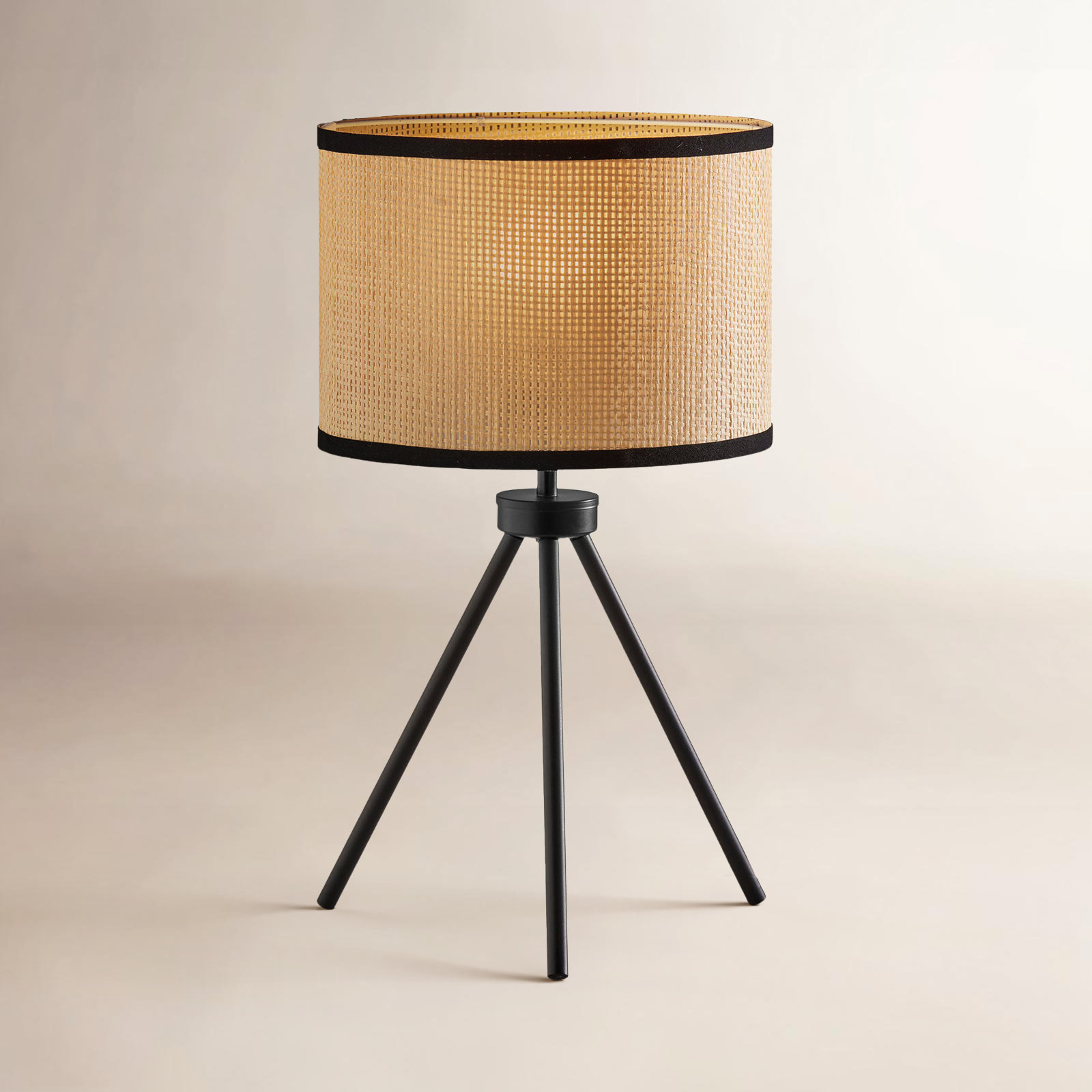 Browning Metal Tripod Lamp