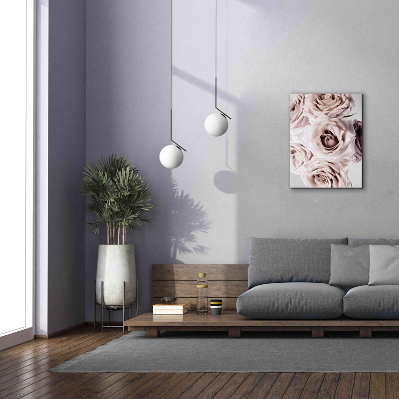 «Dusty Rose Cluster» par Elise Catterall, estampe numérique sur toile, H 34 po x l 26 po x P 1,5 po