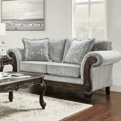 Gris avec panneau frontal, revêtement en chenille douce, pieds en bois franc, panneaux en bois luxueux, cadre et apparence élégante
