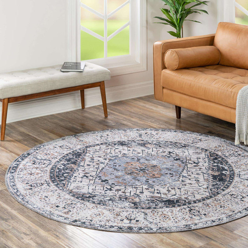 Oluremi Oriental Indoor Rug, Round 7'10"