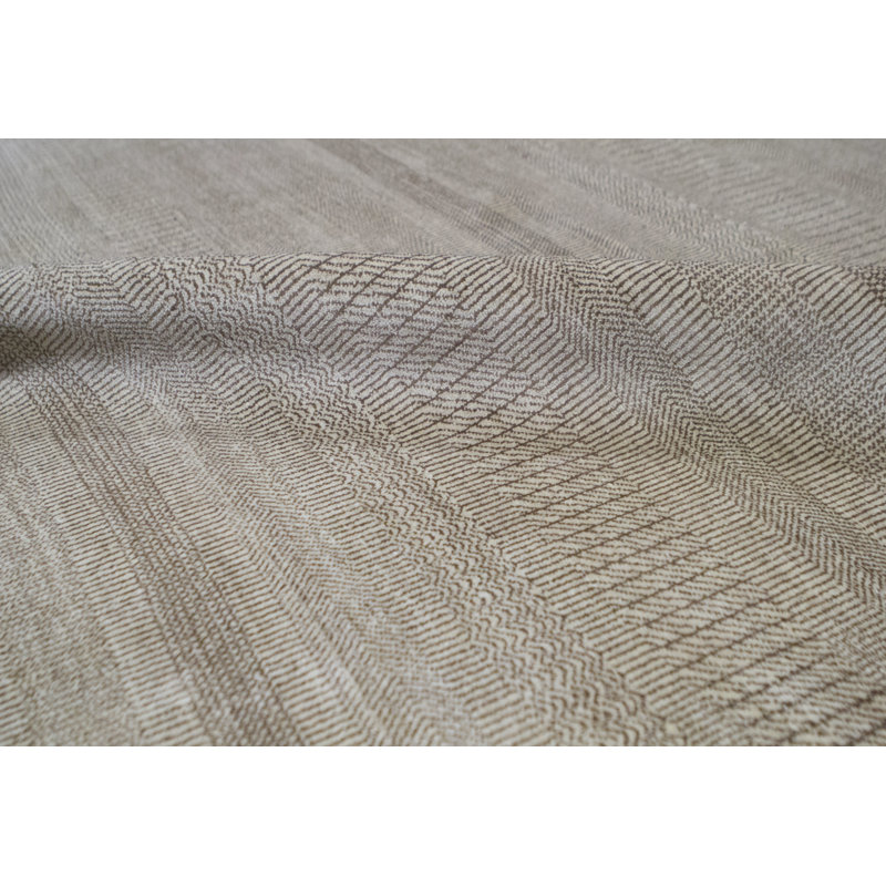 Wool Area Rug in Gray
