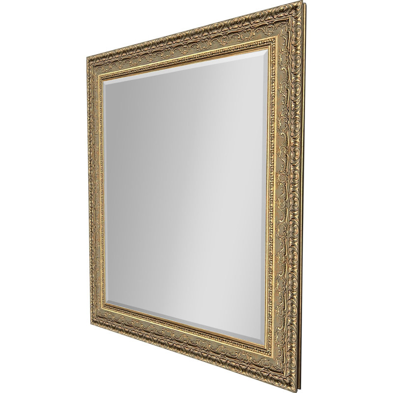Miroir biseauté orné, 44 po x 56 po