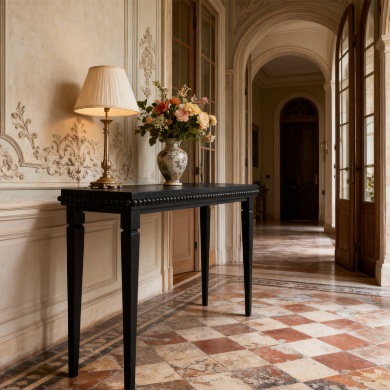 Console en bois ornée de perles, Noir