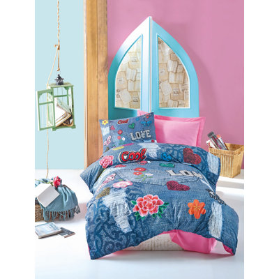 Ensemble de housse de couette 100% coton Ranforce Young, rose et bleu avec des accents verts et orange | Comprend une housse de couette 63 x 87, un drap plat 63 x 94 et une taie d'oreiller 20 x 28 | Lavable à la machine, fermeture à boutons pour une utilisation facile