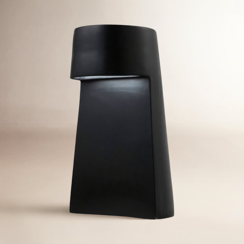 Kleiber Ceramic Novelty Lamp, Carbon Matte Black