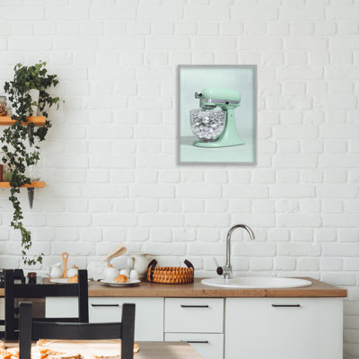 Mélangeur de cuisine disco sur giclée verte, design par Lish Creative