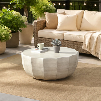 Table basse imperméable 35,43 po pour l'extérieur et l'intérieur, conception durable en ciment MgO, convient aux terrasses, jardins, arrière-cours et salons, blanc cassé