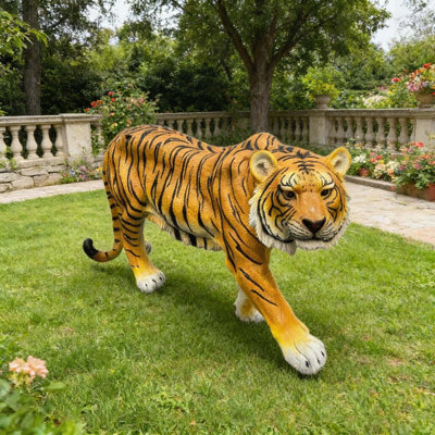 Statue de tigre en résine pour jardin, ornement décoratif intérieur et extérieur, cadeau unique pour la maison et le jardin.
