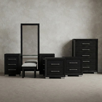 Ensemble de coiffeuse 4 pièces avec table de chevet et commode Belleste