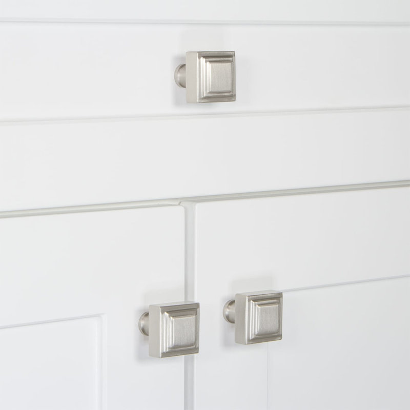 Carré Square Cabinet Knob, Satin Nickel