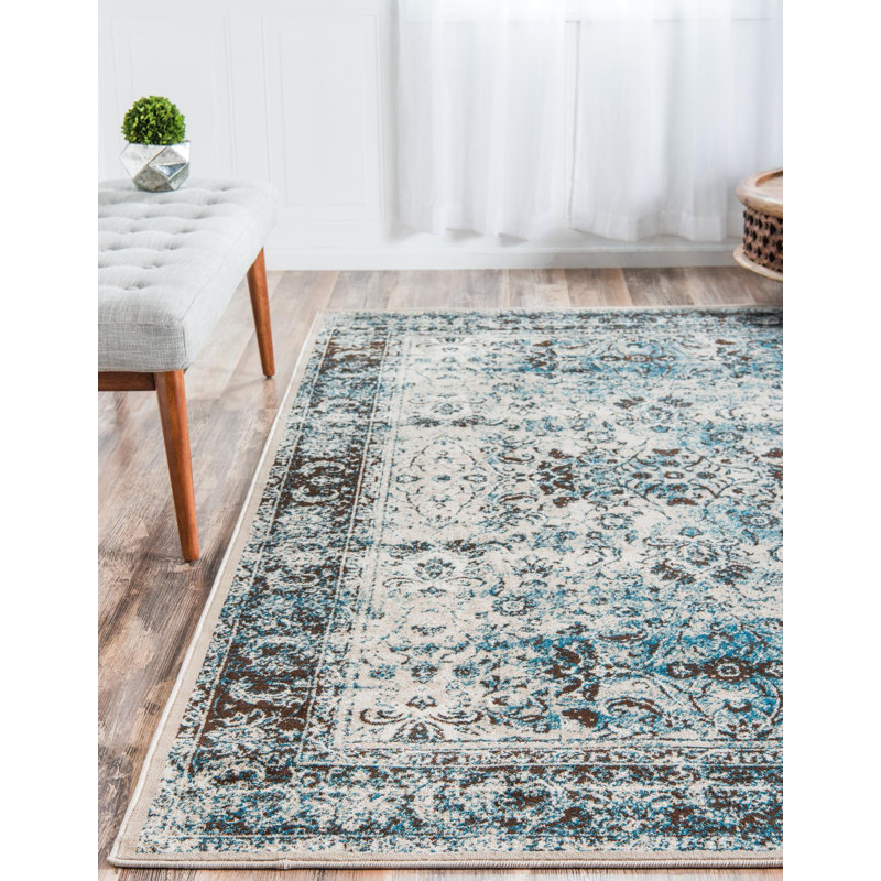 Yareli Oriental Indoor Rug, Rectangle 10' x 13'1"
