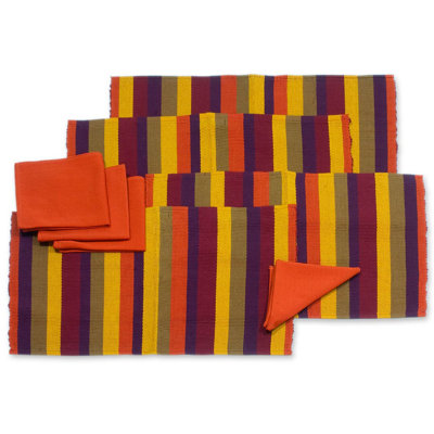 Hokendauqua Casaca Fiesta Cotton Dining Linen Set