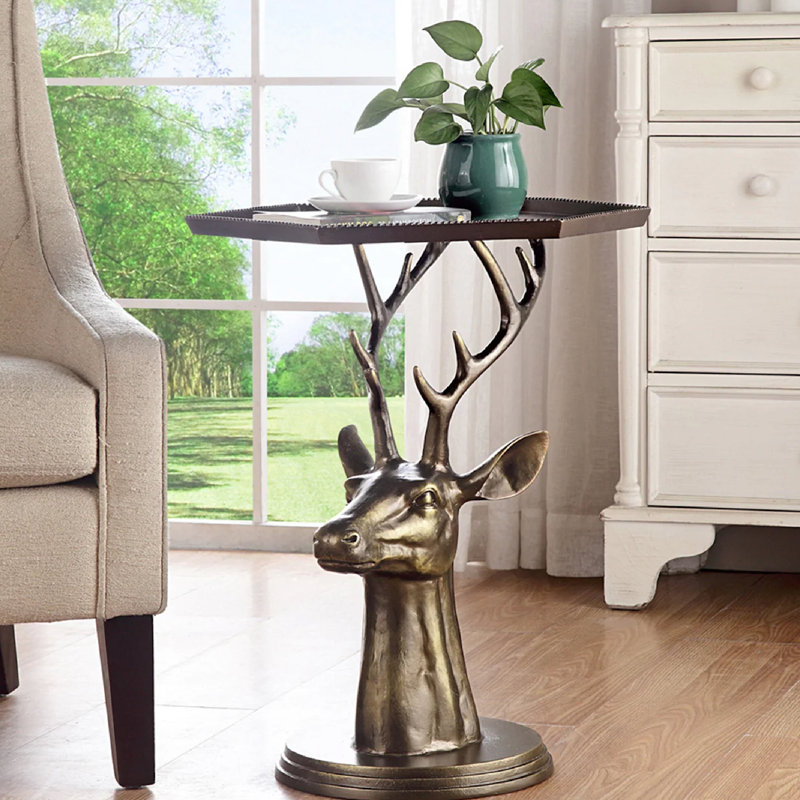 Table d'appoint en laiton
