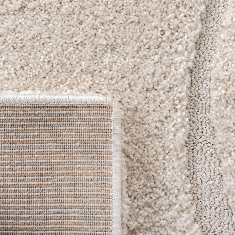 Reidy Machine Woven Polypropylene Beige Rug, Rectangle 69 x 122 cm