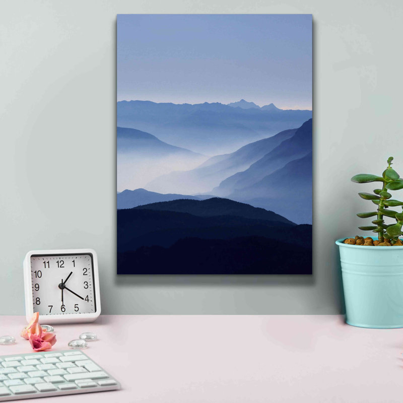 «Blue Mountains» par Lexie Greer, H 16 po x l 12 po x P 0,75 po