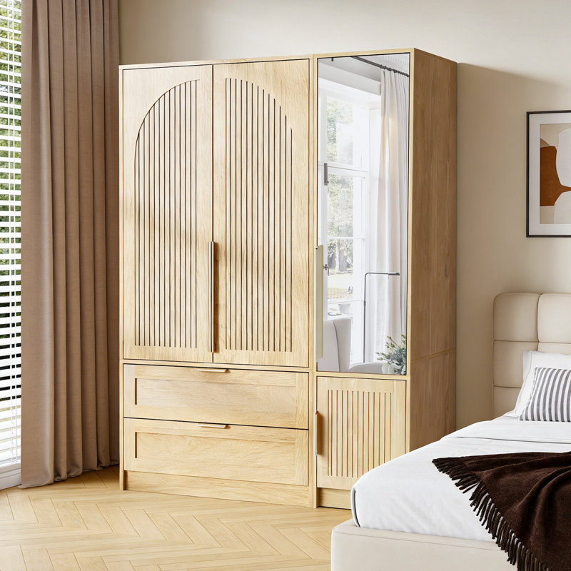Armoire 3 portes avec miroir pleine grandeur