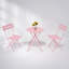 Ensemble de bistro pliant trois pièces pour patio avec chaises rembourrées et table pour se détendre à l'intérieur comme à l'extérieur.