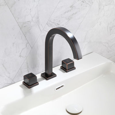2-handle Bathroom Faucet with Drain Assembly