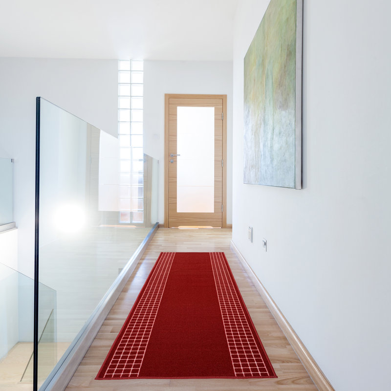 Tapis rouge touffeté à motif géométrique Everlea, Tapis de couloir 2 pi 7 po x 9 pi