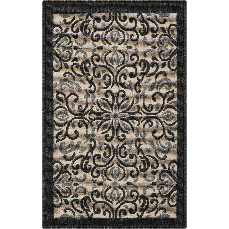 Tapis ivoire Janyce, Rectangle 1 pi 9 po x 2 pi 9 po