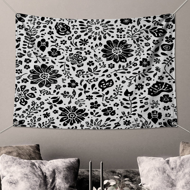 Tapisserie murale «Black», 104in H x88 with 4 Grommets
