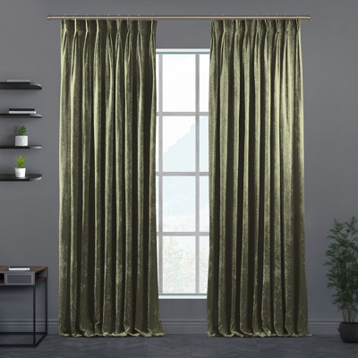 Rideau décoratif très long et très large en velours brillant de luxe