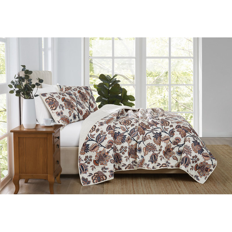 Cannon Chloe Jacobean Quilt Set, King Quilt + 2 King Shams