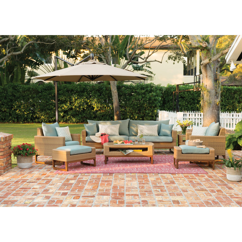 Parasol en porte-à-faux 10 pi Cassidey, Sunbrella® beige Maxim