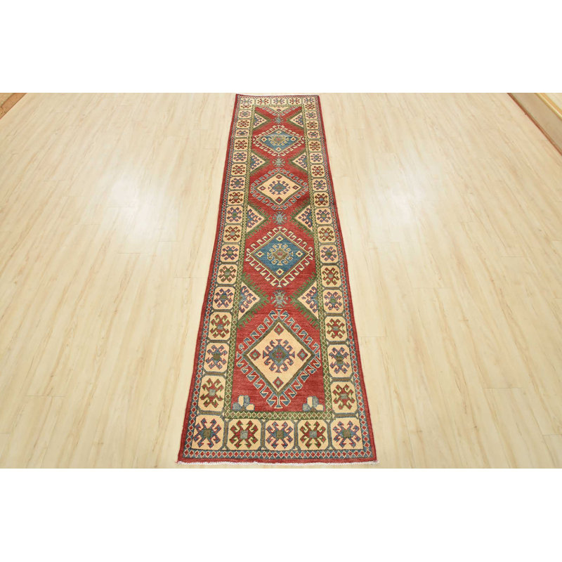 Tapis rouge unique de 2 pi 7 po x 9 pi 8 po