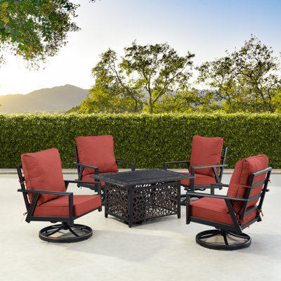 Ensemble de table de foyer en aluminium noir avec quatre fauteuils club