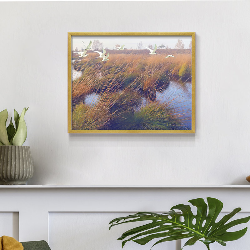 Marshland Hues II - Reproduction encadrée - Restickable, H 22 po x l 28 po