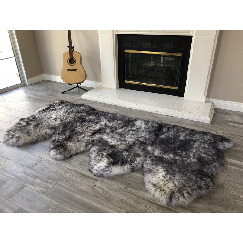 Tapis gris à poils longs fabriqué à la main Amaranta, Nouveauté 3 pi x 6 pi 8 po