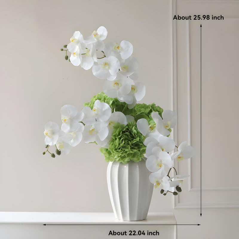 Ornements de fleurs simulées