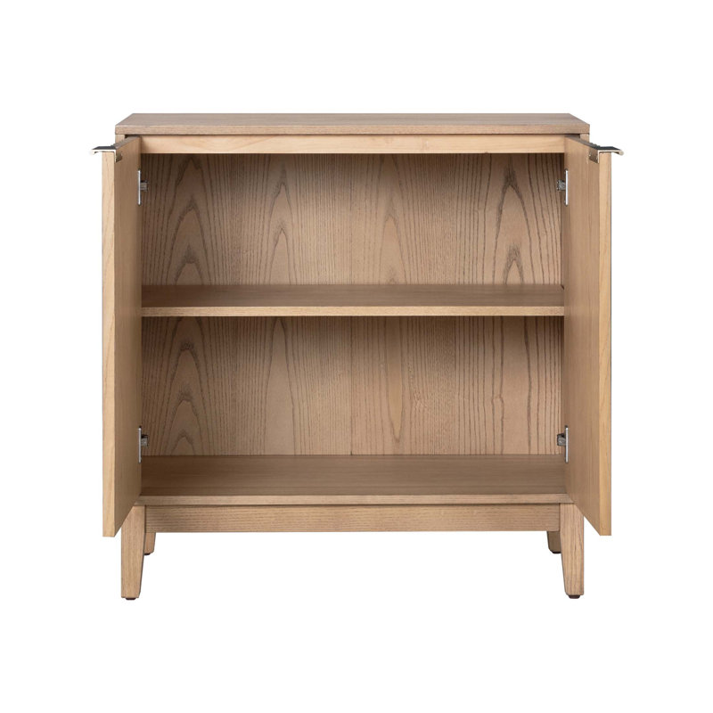 Armoire de rangement cannelée à 2 portes avec poignées en laiton élégantes, parfaite pour les intérieurs de style Mid-Century moderne et polyvalente